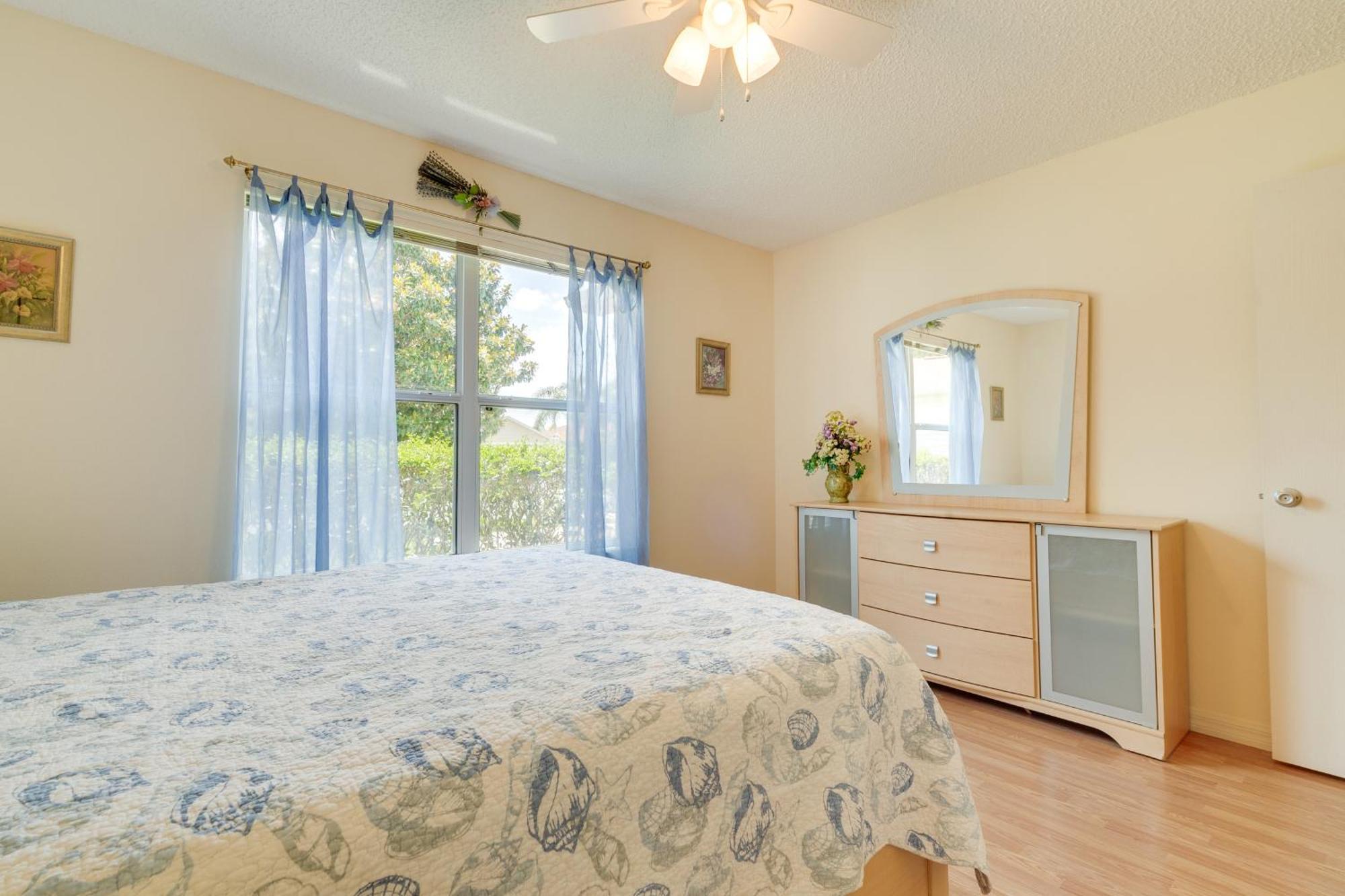 The Villages Vacation Rental With Lanai And Golf Cart! Exterior photo