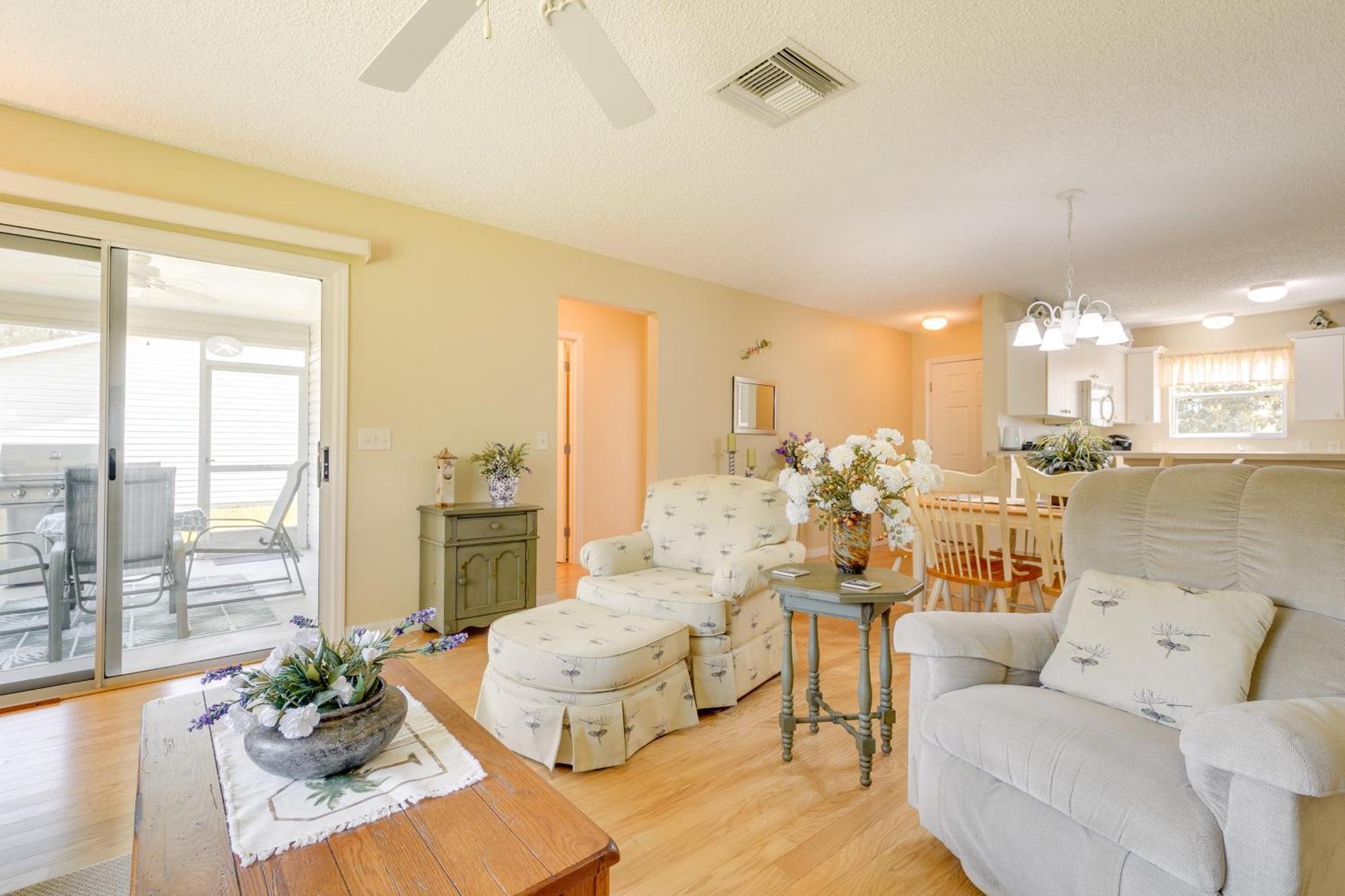 The Villages Vacation Rental With Lanai And Golf Cart! Exterior photo