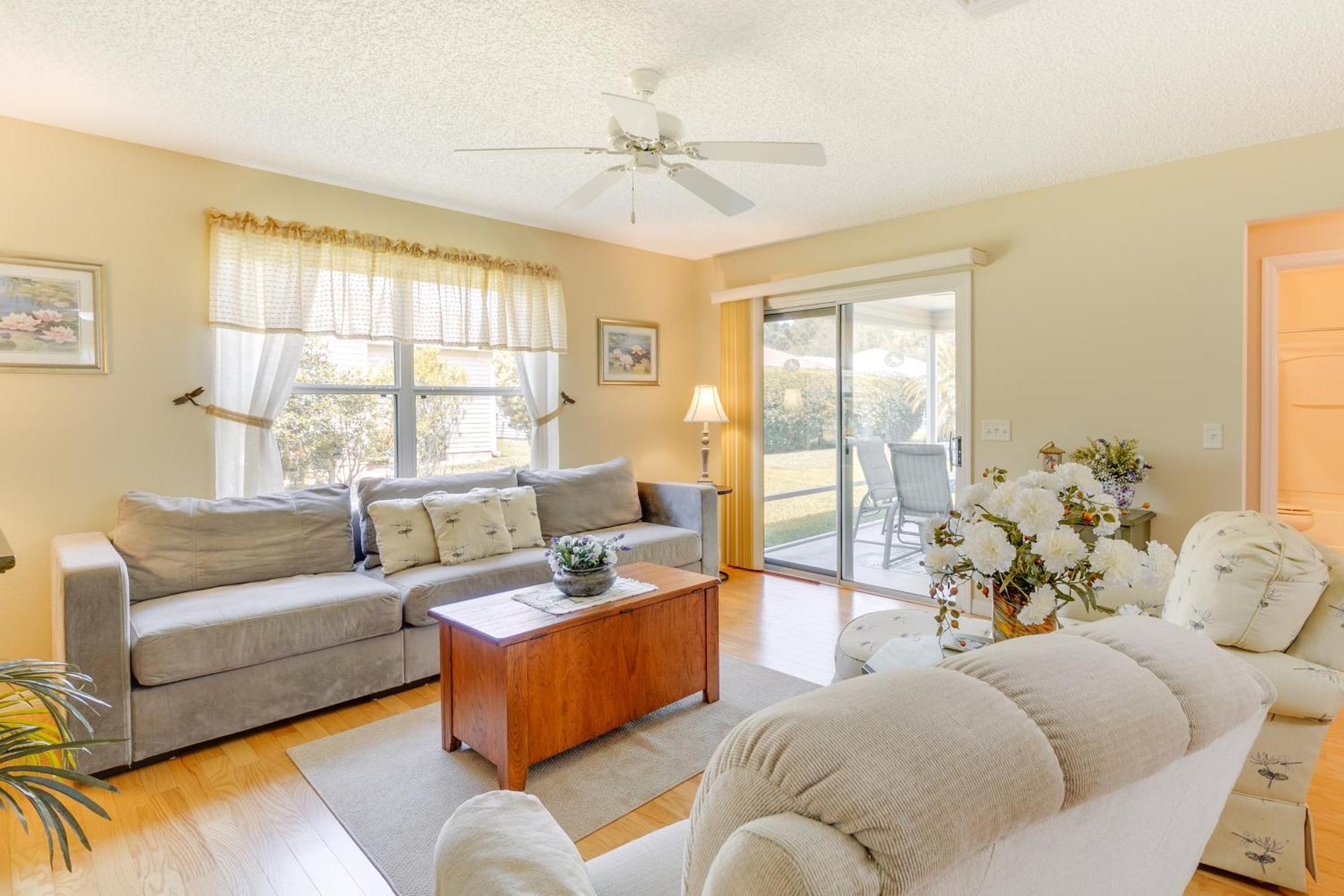 The Villages Vacation Rental With Lanai And Golf Cart! Exterior photo