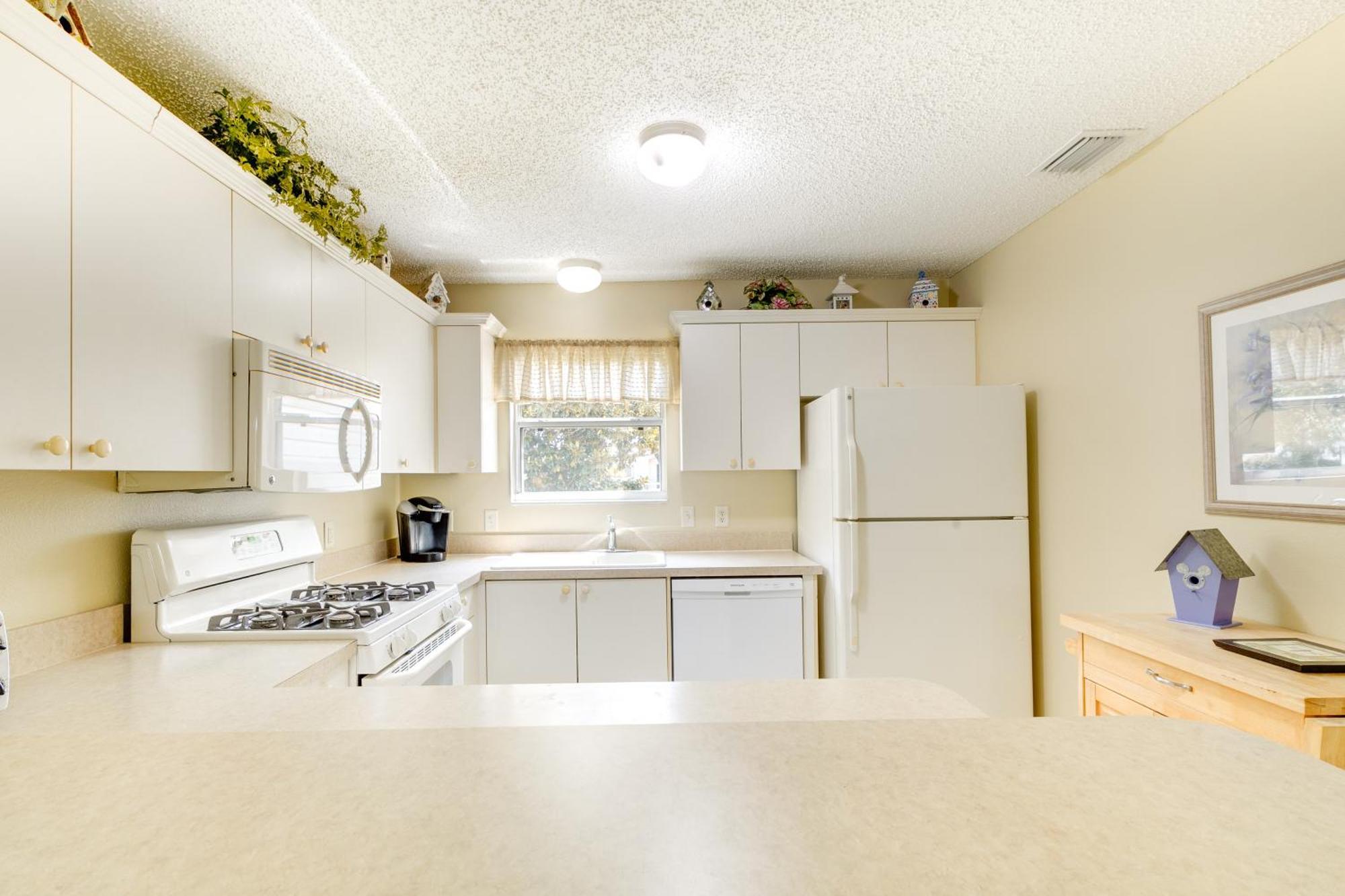 The Villages Vacation Rental With Lanai And Golf Cart! Exterior photo